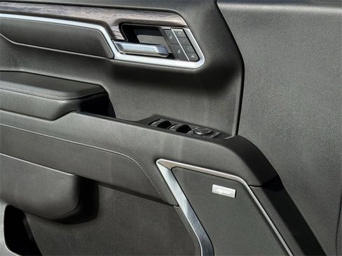 Certified 2022 Chevrolet Silverado 1500 LTZ w/ LTZ Premium Package image 26