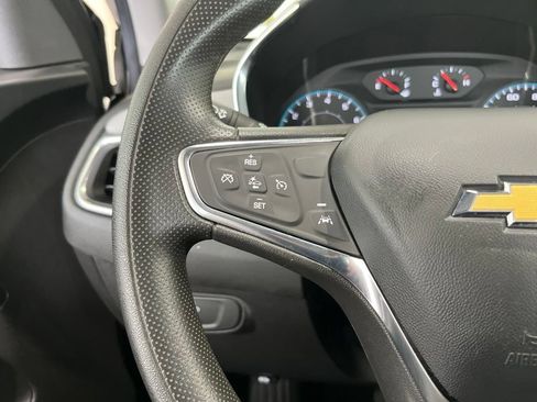 Used 2023 Chevrolet Equinox LS FWD image 6