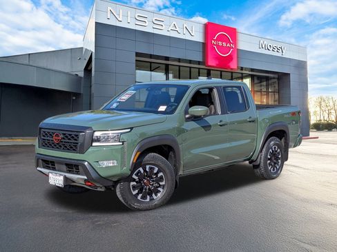 Certified 2023 Nissan Frontier PRO-4X w/ Pro Convenience Package image 1