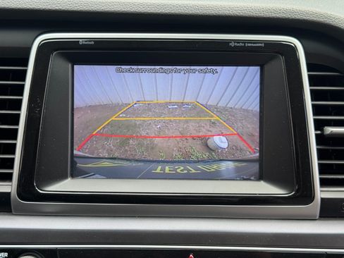 Used 2019 Hyundai Sonata SEL w/ Tech Package 02 FWD image 25