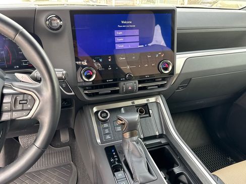 Used 2024 Lexus GX 550 AWD/4WD image 28