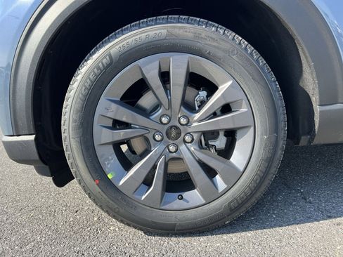 New 2026 Ford Explorer Active image 12