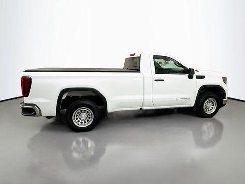 Used 2023 GMC Sierra 1500 Pro w/ Convenience Package image 8