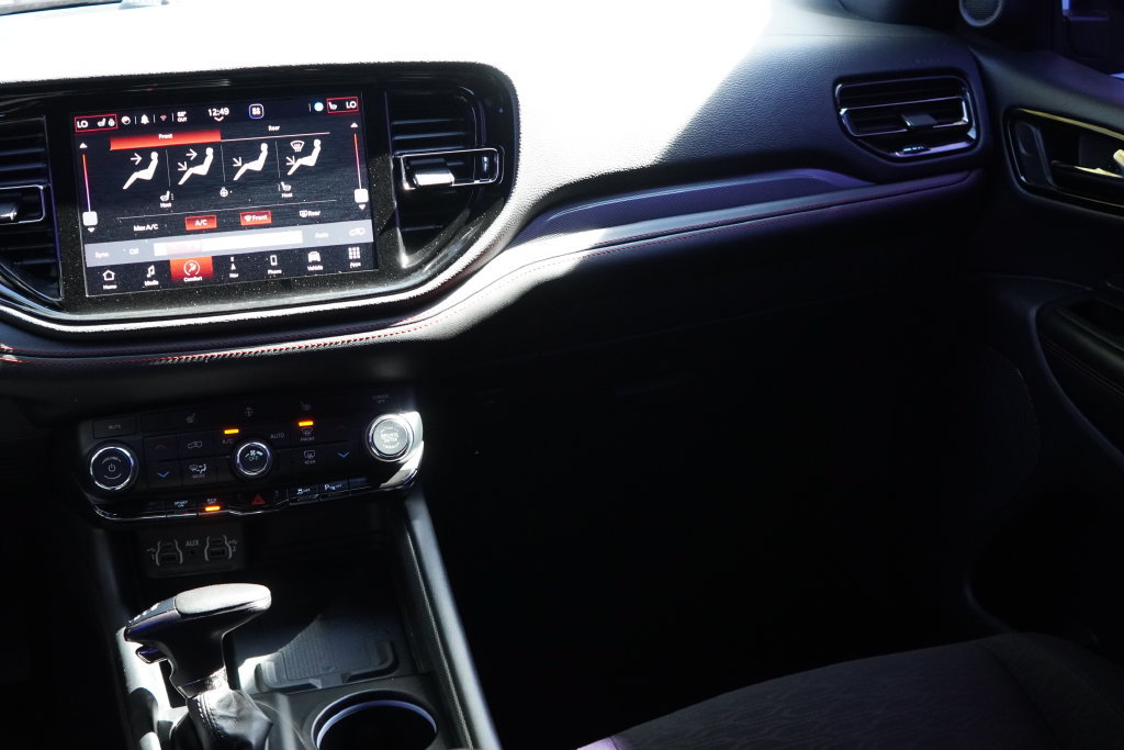 Used 2024 Dodge Durango R/T w/ Blacktop Package AWD/4WD image 26