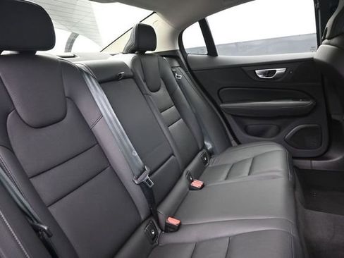 Used 2025 Volvo S60 B5 Plus AWD/4WD image 32