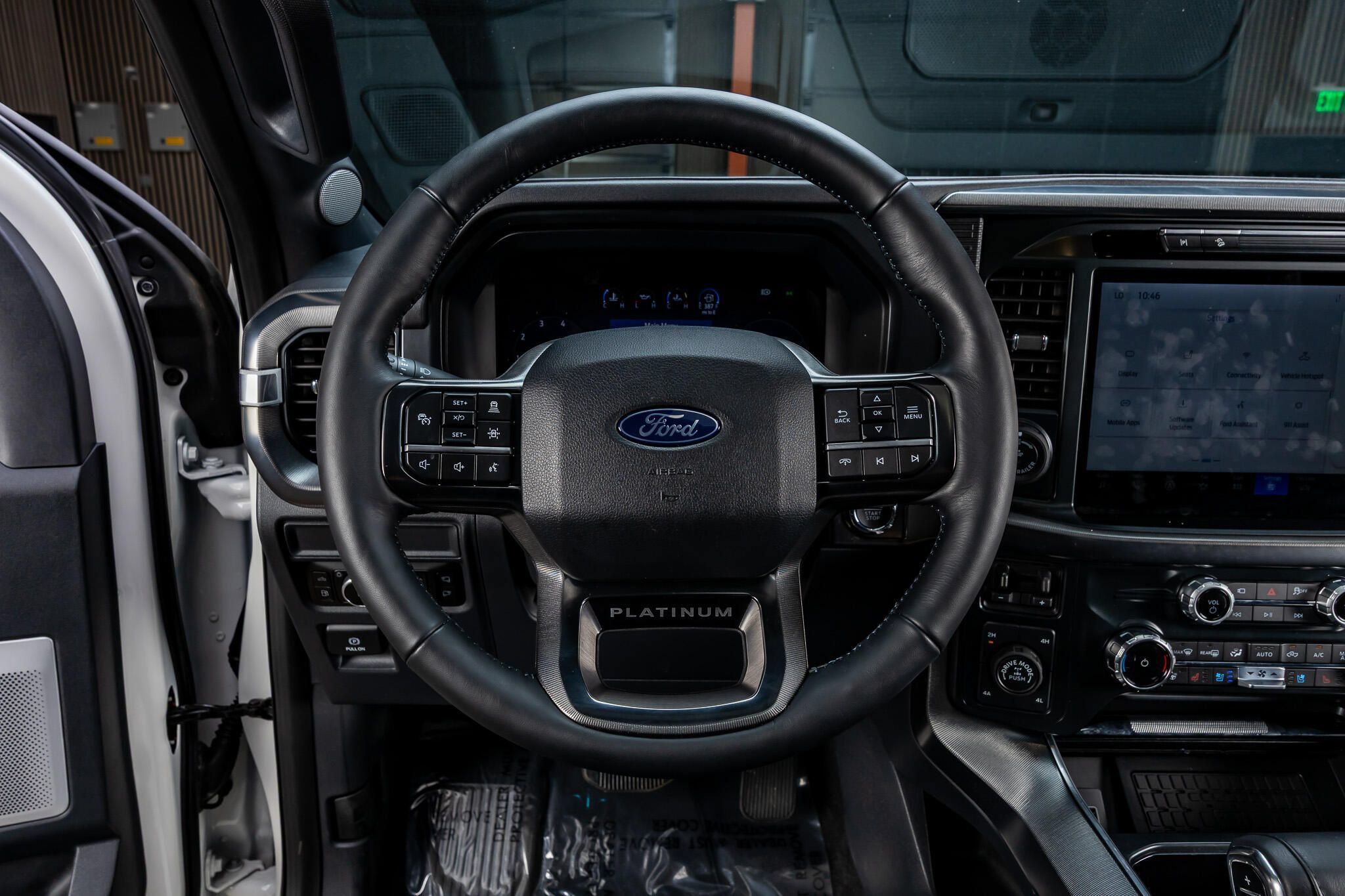 Used 2025 Ford F150 Platinum w/ Equipment Group 702A High AWD/4WD image 19