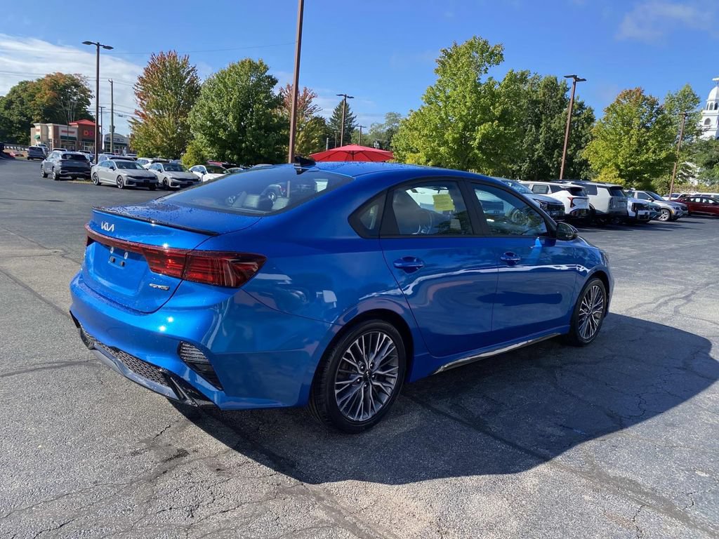 Used 2023 Kia Forte GT-Line w/ GT-Line Premium Package FWD image 6