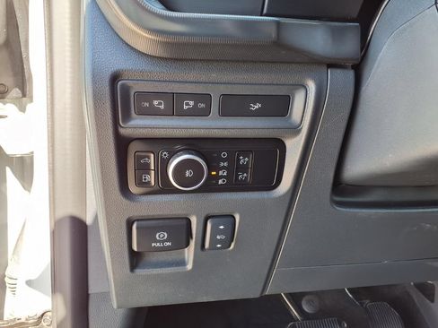 Used 2024 Ford F150 Lariat w/ Equipment Group 502A High AWD/4WD image 27