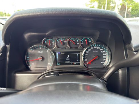 Used 2020 GMC Yukon XL SLT AWD/4WD image 25