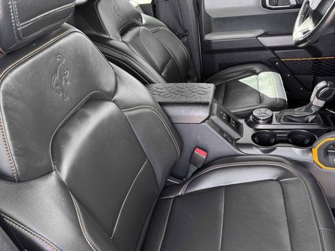 Used 2023 Ford Bronco Badlands AWD/4WD image 19