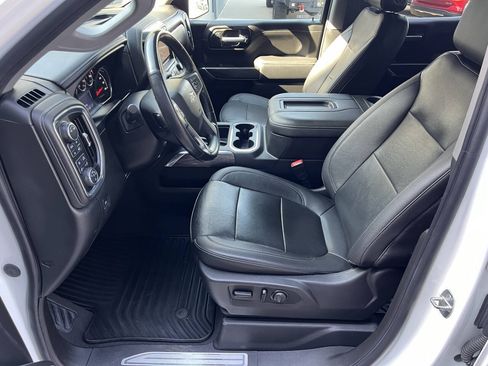 Used 2021 Chevrolet Silverado 1500 LTZ w/ LTZ Convenience Package II AWD/4WD image 16
