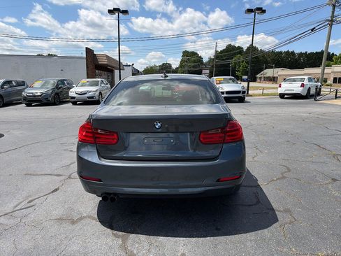 Used 2013 BMW 328i xDrive Sedan AWD/4WD image 16