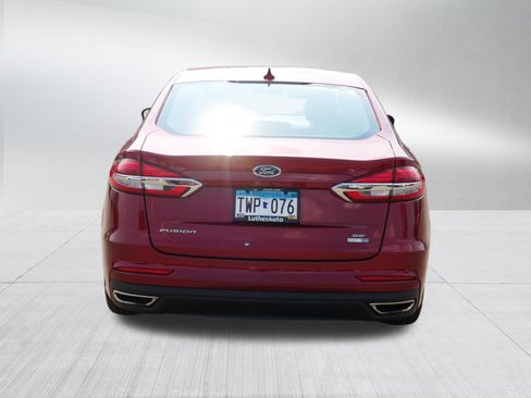 Used 2019 Ford Fusion SE AWD/4WD image 6