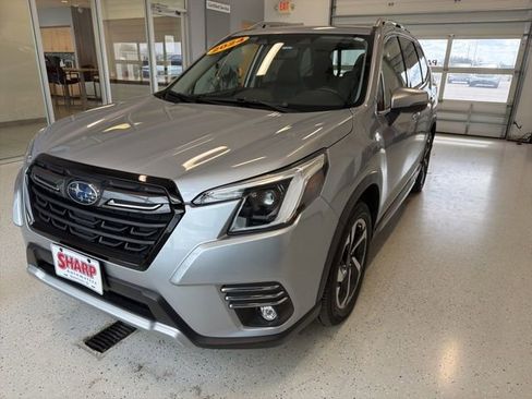 Used 2024 Subaru Forester Touring w/ Pop Package 2 AWD/4WD image 6