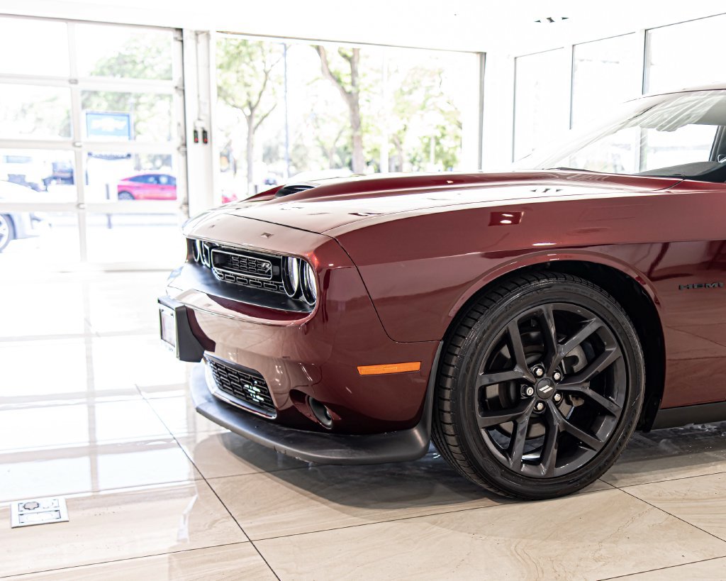 Used 2021 Dodge Challenger R/T w/ Blacktop Package RWD image 4