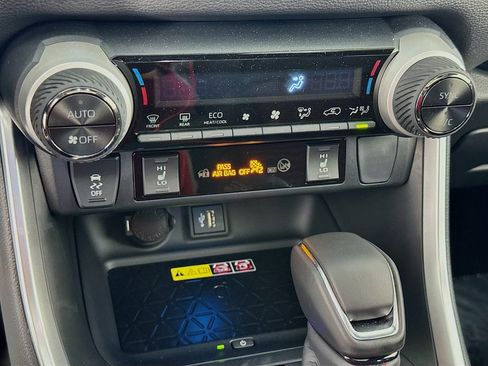 Used 2025 Toyota RAV4 XSE image 22
