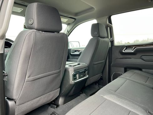 New 2026 GMC Sierra 1500 Elevation image 37