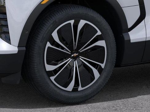 New 2025 Chevrolet Blazer EV LT image 39