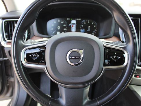 Used 2020 Volvo V60 T5 Cross Country AWD/4WD image 15