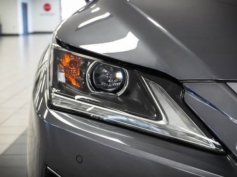 Used 2017 Lexus RX 450h AWD w/ Luxury Package image 28