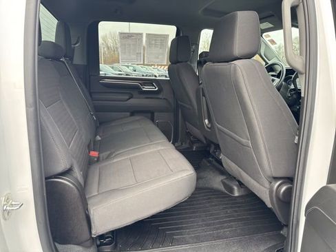 Used 2025 Chevrolet Silverado 2500 LT image 26