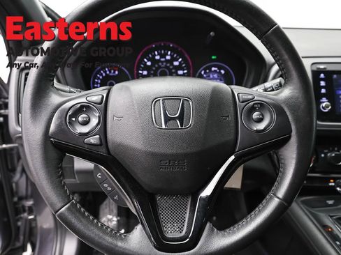 Used 2021 Honda HR-V Sport image 10