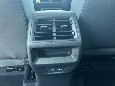 Used 2026 Volkswagen Tiguan S FWD image 30