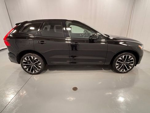 New 2026 Volvo XC60 B5 Ultra w/ Protection Package Premier image 5
