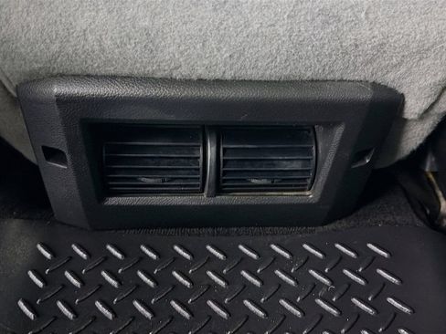 Used 2014 RAM 3500 Tradesman w/ Chrome Appearance Group AWD/4WD image 21