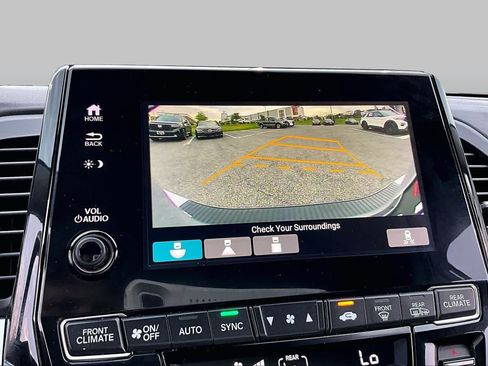 Used 2024 Honda Odyssey EX-L image 27