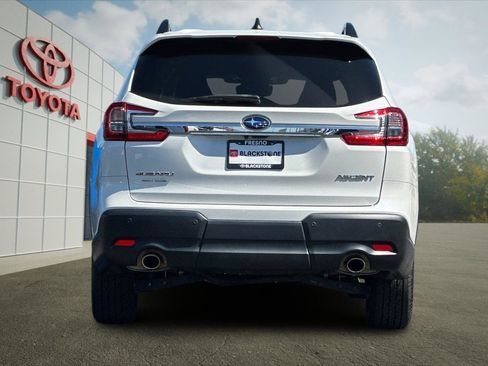 Used 2023 Subaru Ascent Premium w/ Convenience Package AWD/4WD image 4