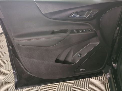 Certified 2024 Chevrolet Equinox RS w/ RS Leather Package image 21