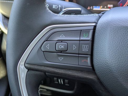 New 2026 Jeep Grand Cherokee L Limited image 28