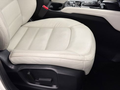 Used 2023 MAZDA CX-5 AWD 2.5 S w/ Premium Plus Pkg image 12