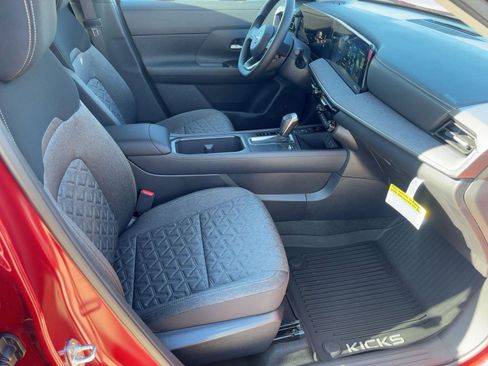 New 2026 Nissan Kicks SV image 29