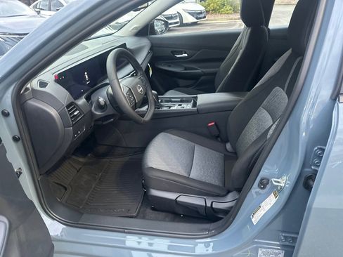 New 2026 Nissan Sentra SV w/ SV Convenience Package image 9