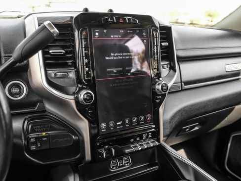 Used 2020 RAM 3500 Laramie image 28