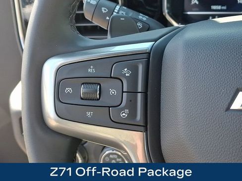 Used 2025 Chevrolet Silverado 1500 RST AWD/4WD image 7