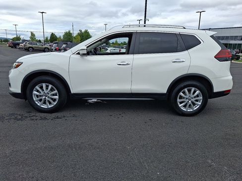 Used 2020 Nissan Rogue SV AWD/4WD image 4