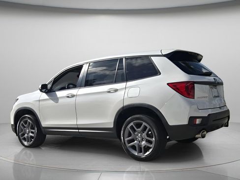 Used 2023 Honda Passport EX-L image 8