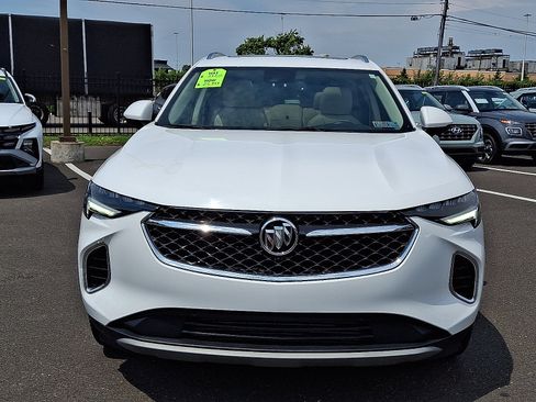 Used 2021 Buick Envision Avenir AWD/4WD image 2