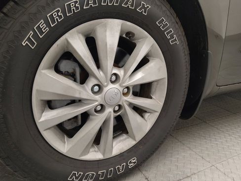 Used 2016 Kia Sedona LX FWD image 31