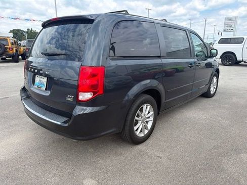 Used 2014 Dodge Grand Caravan SXT FWD image 5