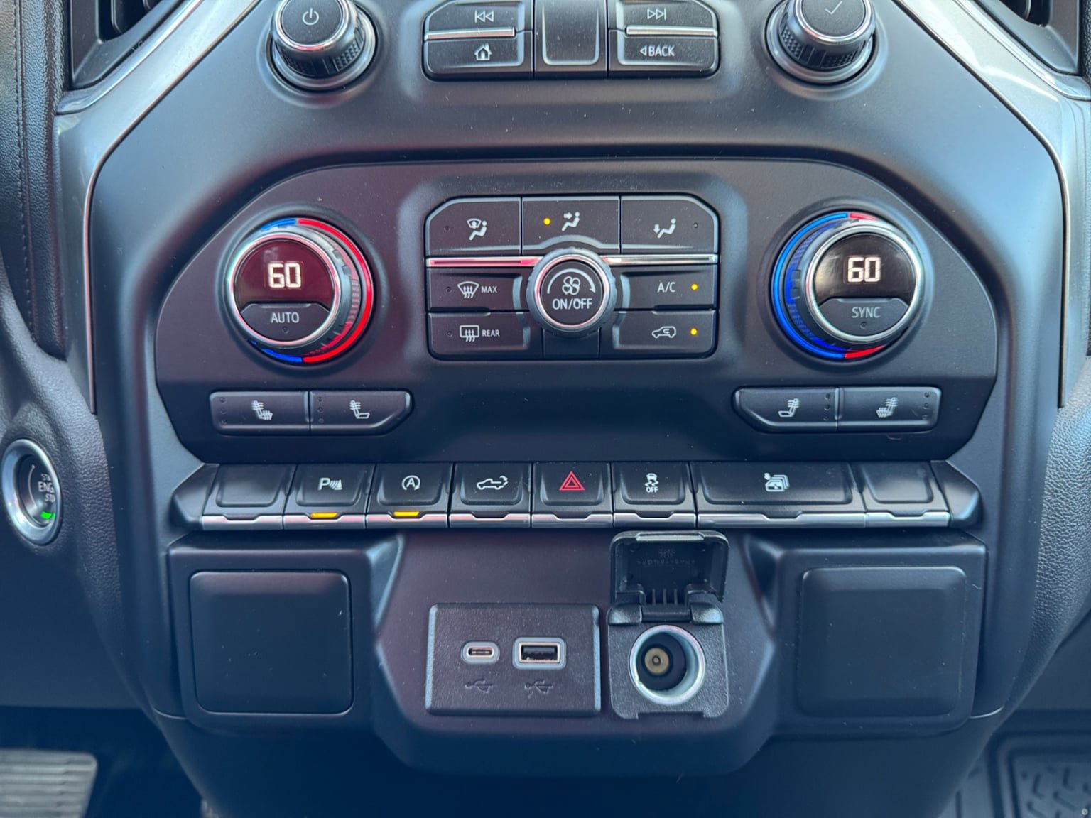 Used 2020 Chevrolet Silverado 1500 LT w/ All-Star Edition RWD image 25