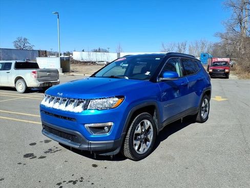 Used 2018 Jeep Compass Limited w/ Navigation Group image 3