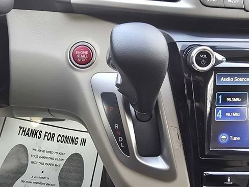 Used 2016 Honda Odyssey EX-L image 25