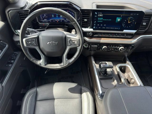 Certified 2024 Chevrolet Silverado 1500 RST w/ Convenience Package II AWD/4WD image 15