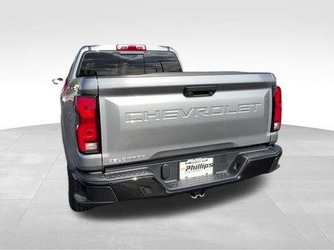 Certified 2024 Chevrolet Colorado Z71 w/ Z71 Convenience Package 2 AWD/4WD image 5