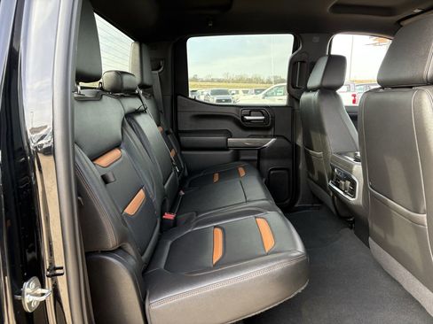 Used 2021 GMC Sierra 1500 AT4 image 30