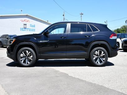 New 2026 Volkswagen Atlas Cross Sport SE